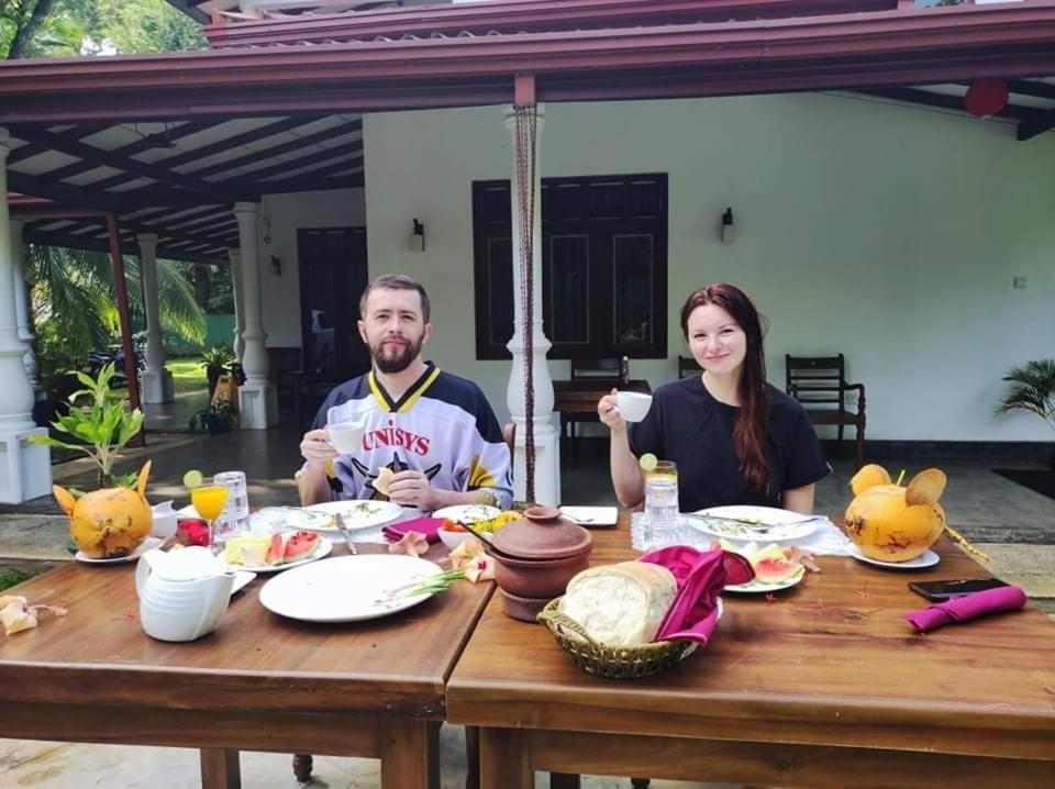 Visu Villa Hotel Habarana Bagian luar foto