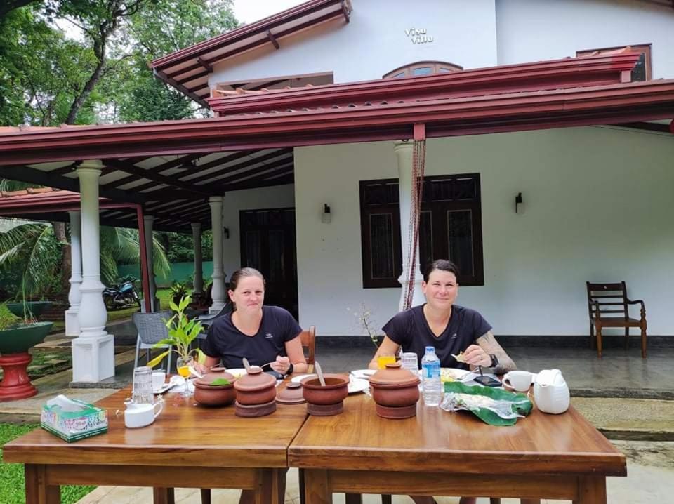 Visu Villa Hotel Habarana Bagian luar foto