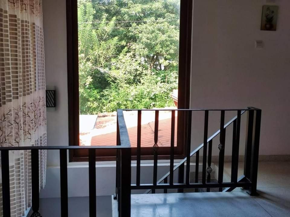 Visu Villa Hotel Habarana Bagian luar foto