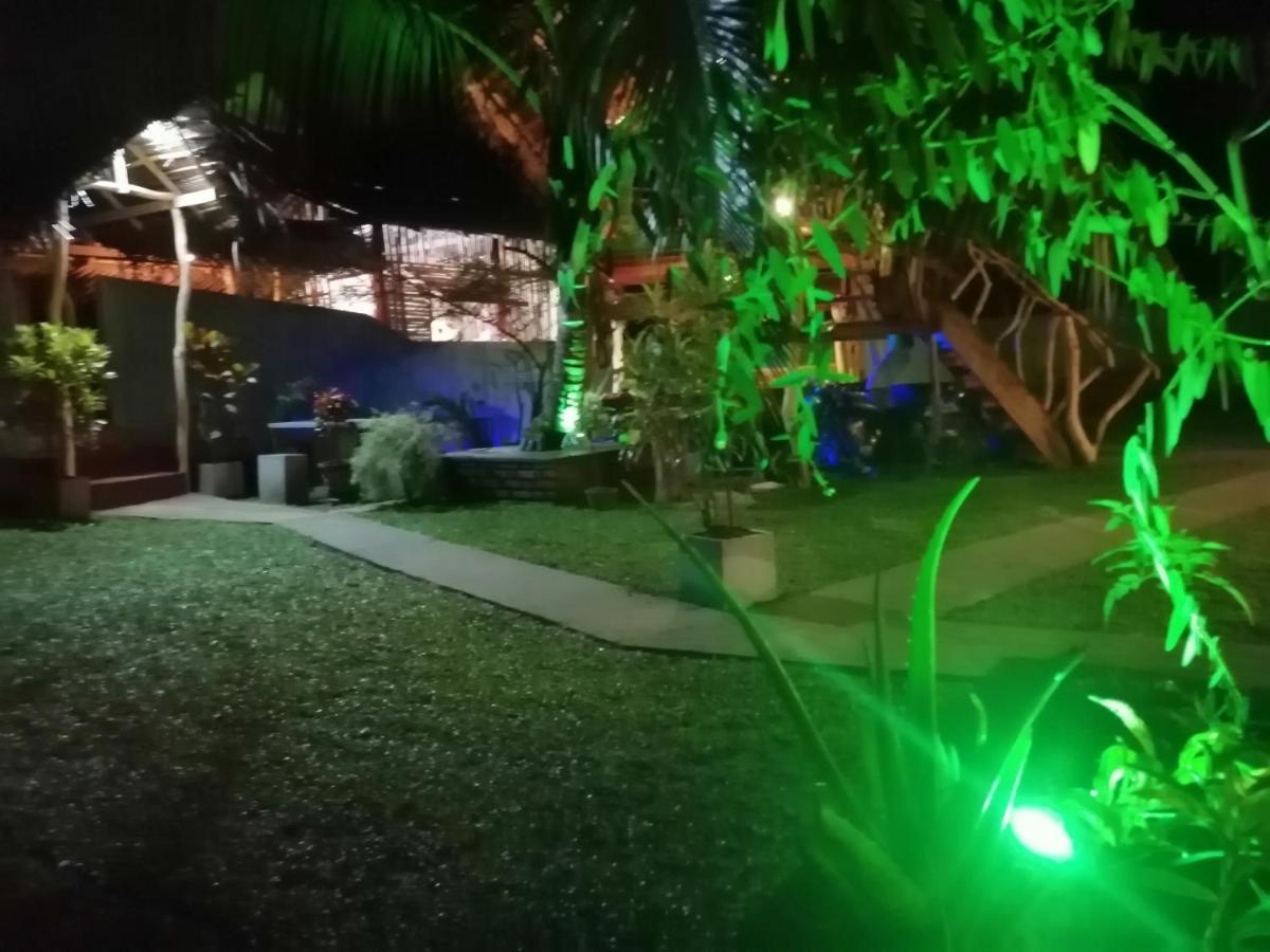 Visu Villa Hotel Habarana Bagian luar foto