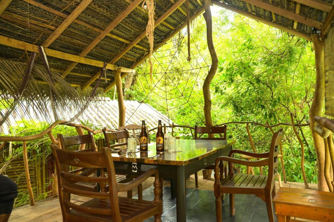 Visu Villa Hotel Habarana Bagian luar foto